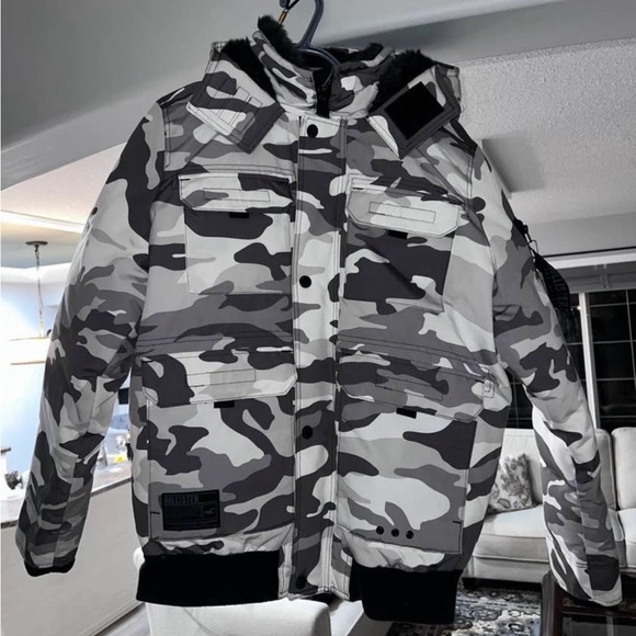 Hollister Black and Gray Camo Jacket - Picture 1 of 4